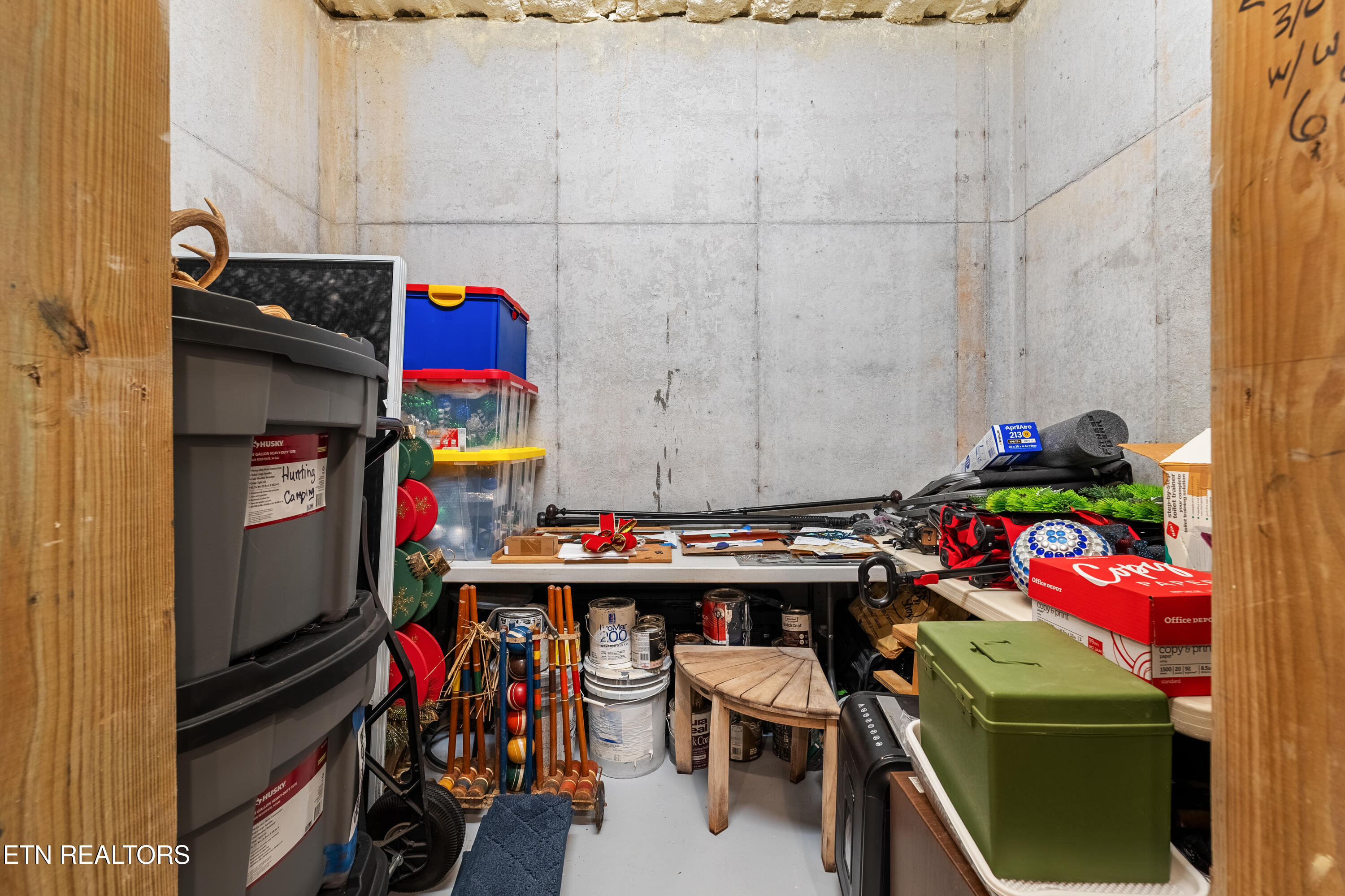 511 Commodore Drive Lenoir City, TN 37772 - Photo 44 of 60 Safe Room