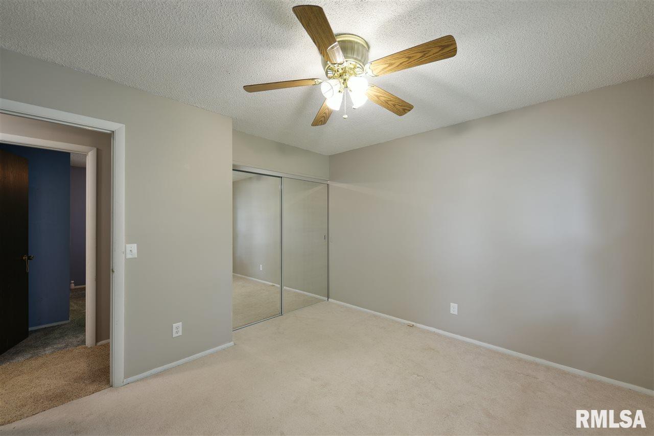 2916 Somerton Road Springfield, IL 62702 - Photo 16 of 34