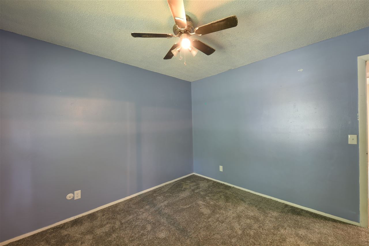 2916 Somerton Road Springfield, IL 62702 - Photo 22 of 34