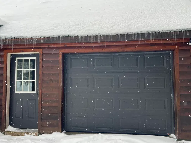 $444,000 | 33 Timberland Road, Pittsburg, NH 03592