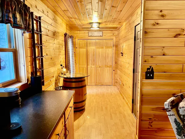 $444,000 | 33 Timberland Road, Pittsburg, NH 03592