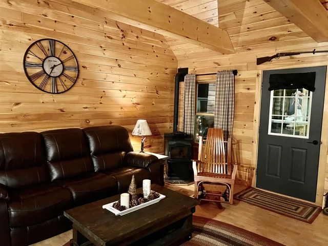 $444,000 | 33 Timberland Road, Pittsburg, NH 03592