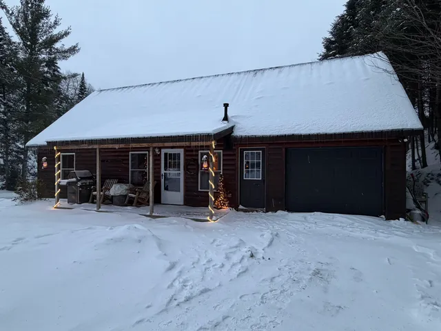 $444,000 | 33 Timberland Road, Pittsburg, NH 03592