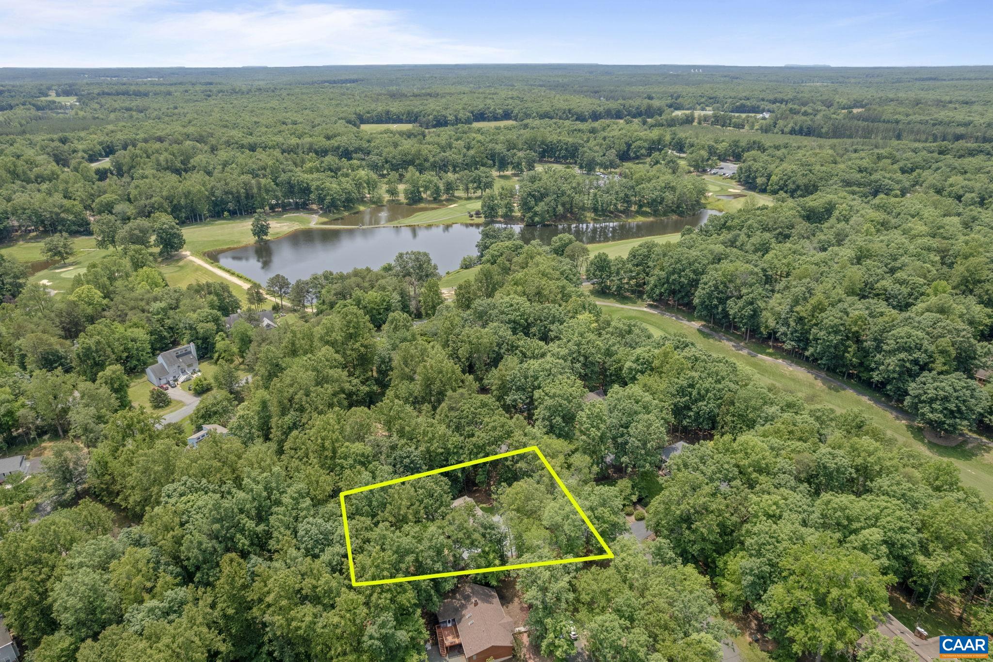 7 Sand Trap Terrace Palmyra, VA 22963 - Photo 9 of 27