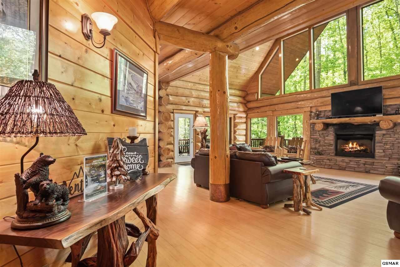 640 Pinnacle Vista Road, Unit EMMASPLACE Gatlinburg, TN 37738 - Photo 16 of 36 Gallery Image 16