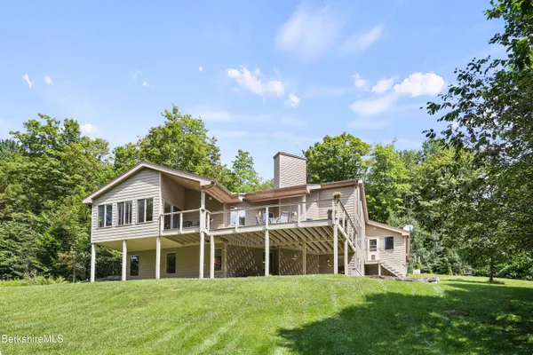 $825,000 | 140 Leland Road, Becket, MA 01223