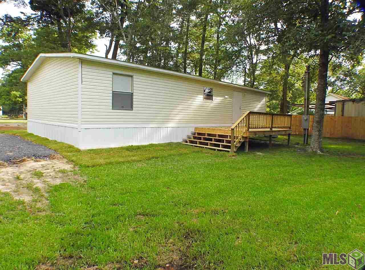 9935 Magnolia Road Denham Springs, LA 70706 - Photo 3 of 12
