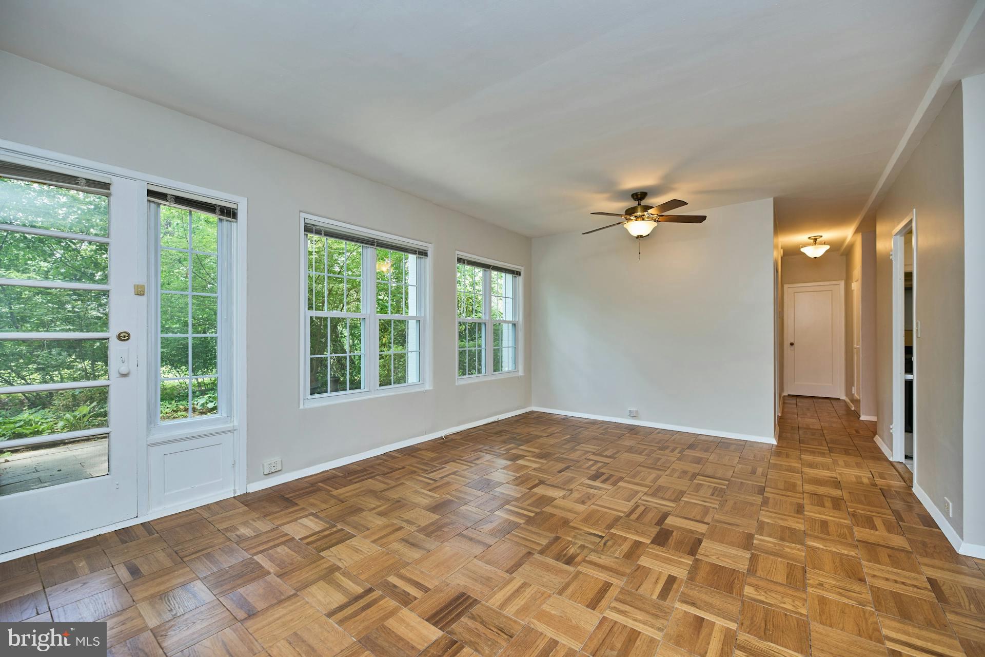 3432 Gunston Road Alexandria, VA 22302 - Photo 6 of 24 Patio View