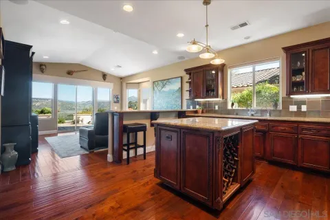$1,595,000 | 18623 Lancashire Way, San Diego, CA 92128