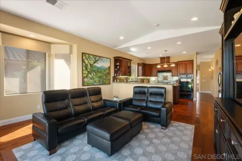 $1,595,000 | 18623 Lancashire Way, San Diego, CA 92128