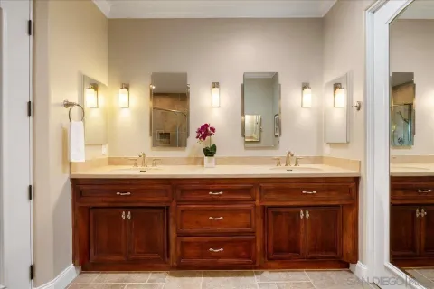 $1,595,000 | 18623 Lancashire Way, San Diego, CA 92128