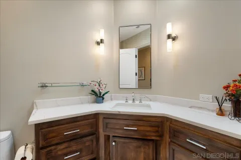 $1,595,000 | 18623 Lancashire Way, San Diego, CA 92128