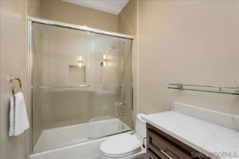 $1,595,000 | 18623 Lancashire Way, San Diego, CA 92128