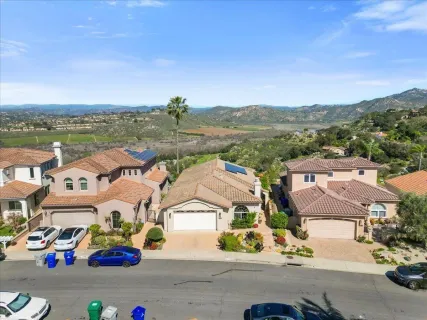 $1,595,000 | 18623 Lancashire Way, San Diego, CA 92128