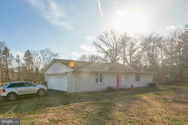 $375,900 | 884 Ahrens Road, Reading, PA 19606