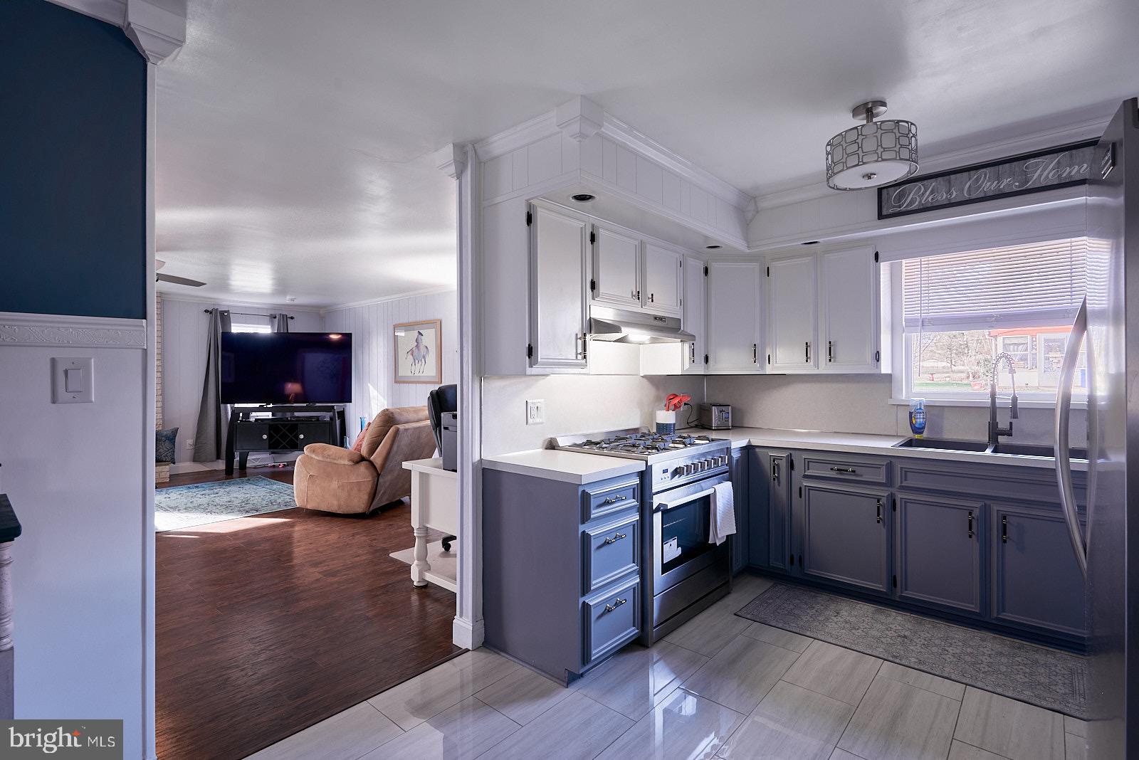 884 Ahrens Road Reading, PA 19606 - Photo 18 of 43