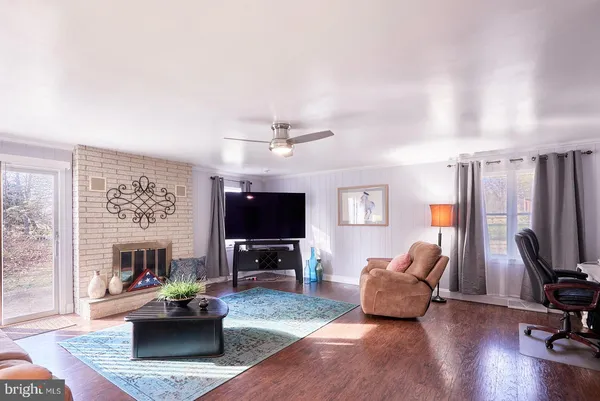 $375,900 | 884 Ahrens Road, Reading, PA 19606