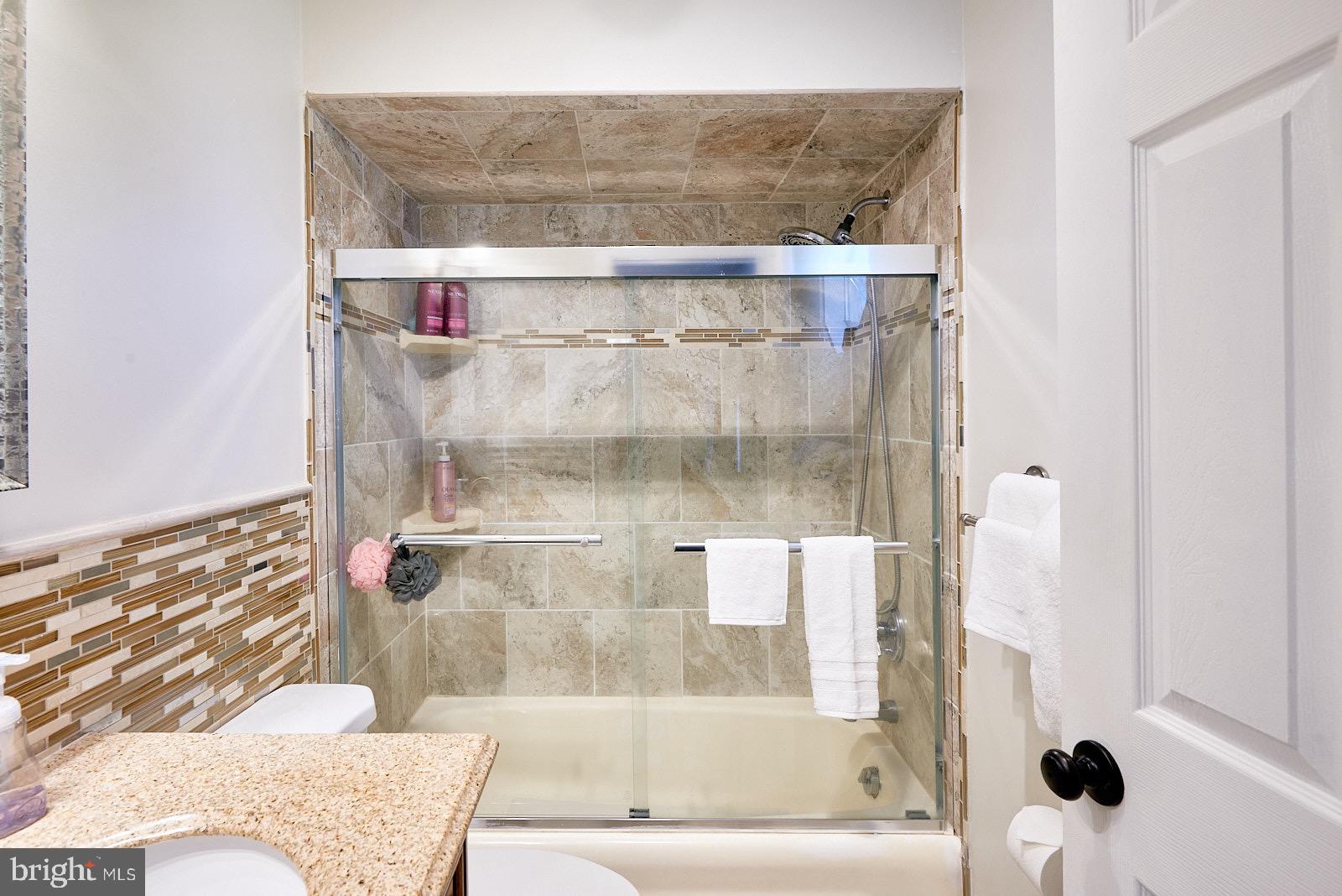 884 Ahrens Road Reading, PA 19606 - Photo 28 of 43