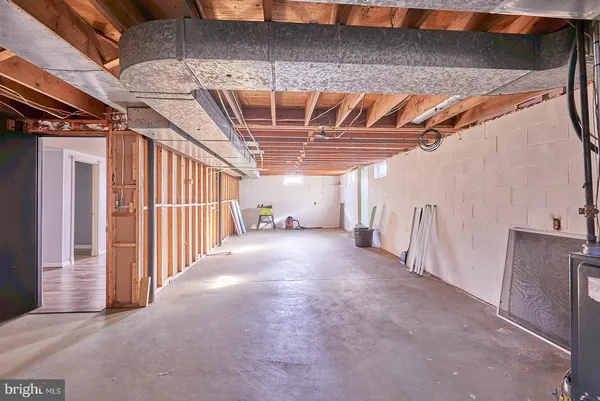 $375,900 | 884 Ahrens Road, Reading, PA 19606