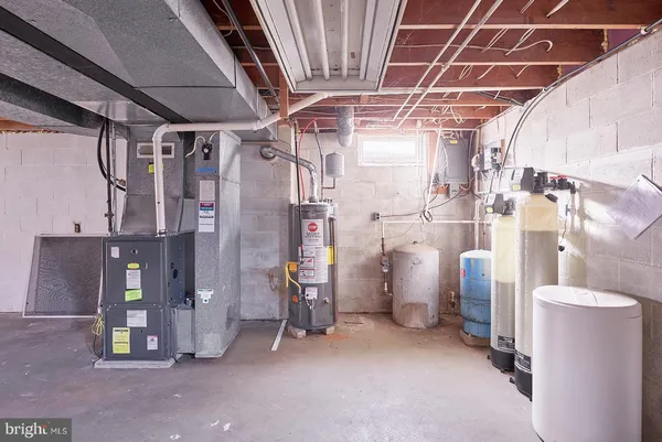 $375,900 | 884 Ahrens Road, Reading, PA 19606