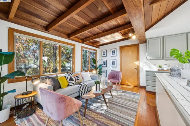 $995,000 | 1197 Curtis Street, Albany, CA 94706