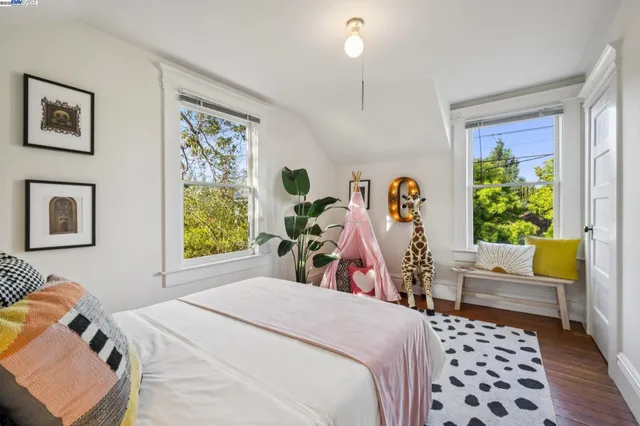 $995,000 | 1197 Curtis Street, Albany, CA 94706