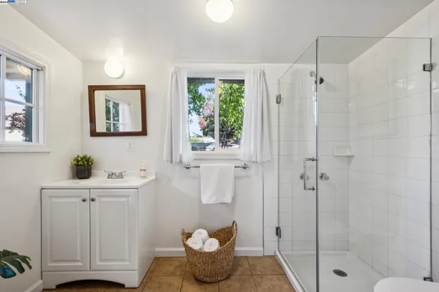 $995,000 | 1197 Curtis Street, Albany, CA 94706