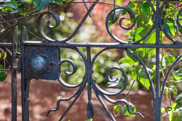 $995,000 | 1197 Curtis Street, Albany, CA 94706