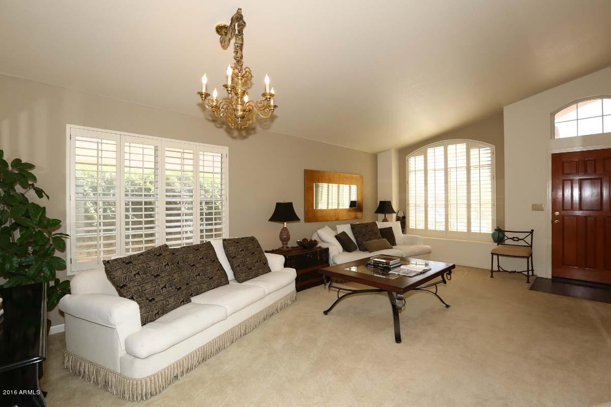 2914 East Calavar Road Phoenix, AZ 85032 - Photo 14 of 39 Dining-Living Room
