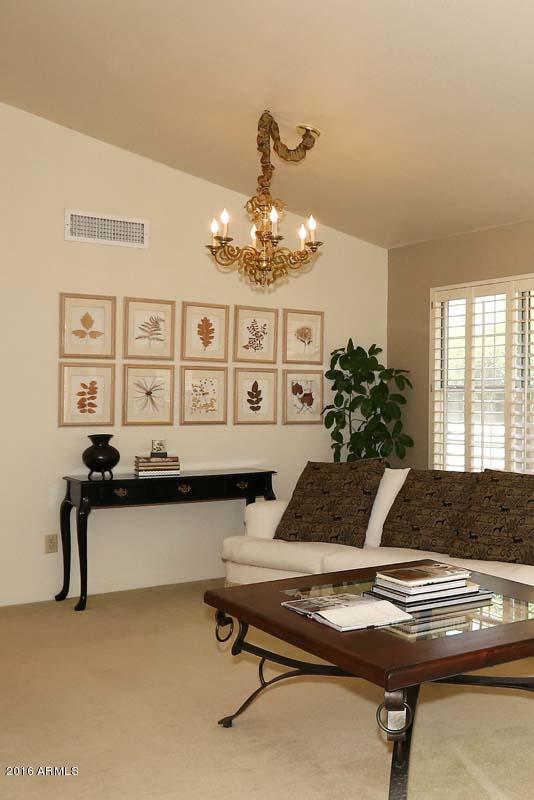 2914 East Calavar Road Phoenix, AZ 85032 - Photo 7 of 39 Dining Room