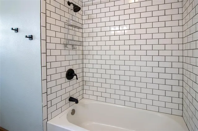 $584,999 | 492 Cr 1107 Maud Tx 75567, Maud, TX 75567