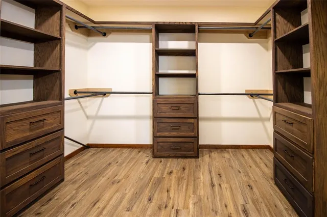 $584,999 | 492 Cr 1107 Maud Tx 75567, Maud, TX 75567