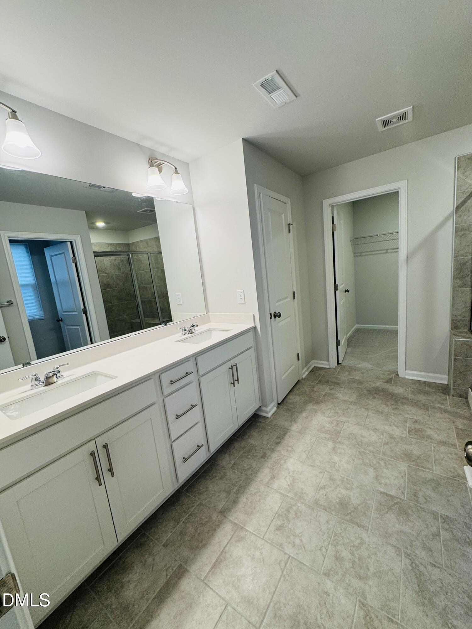 103 Yellow Iris Drive Raleigh, NC 27610 - Photo 13 of 15 IMG_1585