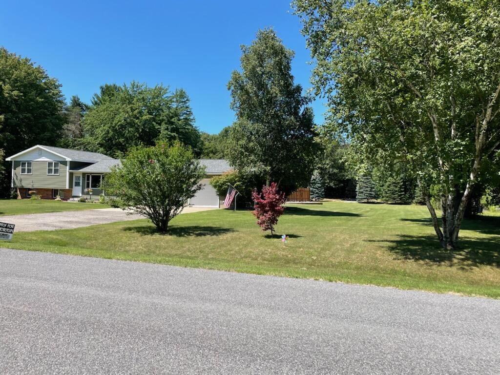 3275 Worden Road Muskegon, MI 49445 - Photo 3 of 42 IMG_7811