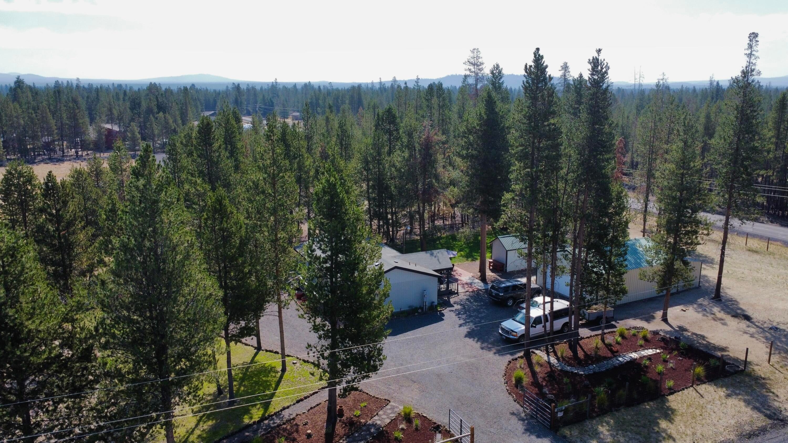 10455 Split Rail Road La Pine, OR 97739 - Photo 38 of 39 dji_fly_20230803_103724_596_169108426881