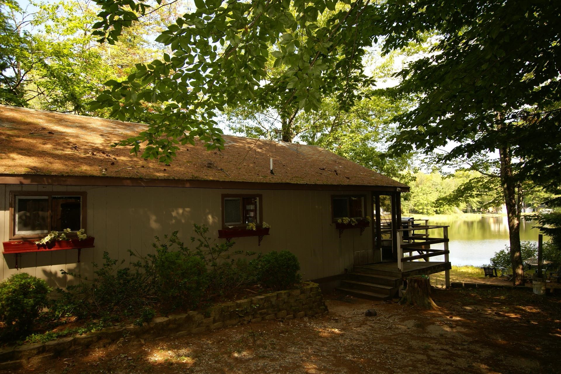 299 Pinkham Road Middleton, NH 03887 - Photo 5 of 9