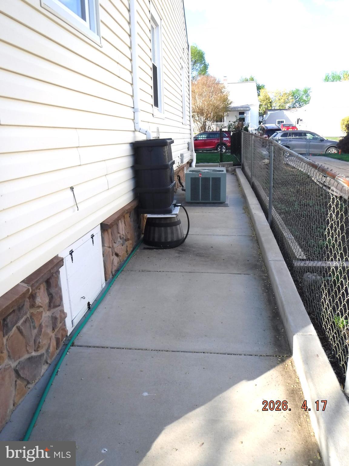 16 Crafton Road Essex, MD 21221 - Photo 40 of 57 Side of house