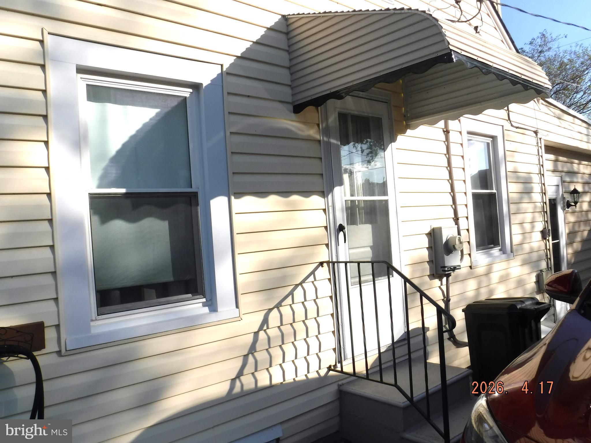 16 Crafton Road Essex, MD 21221 - Photo 50 of 57 Side door to house