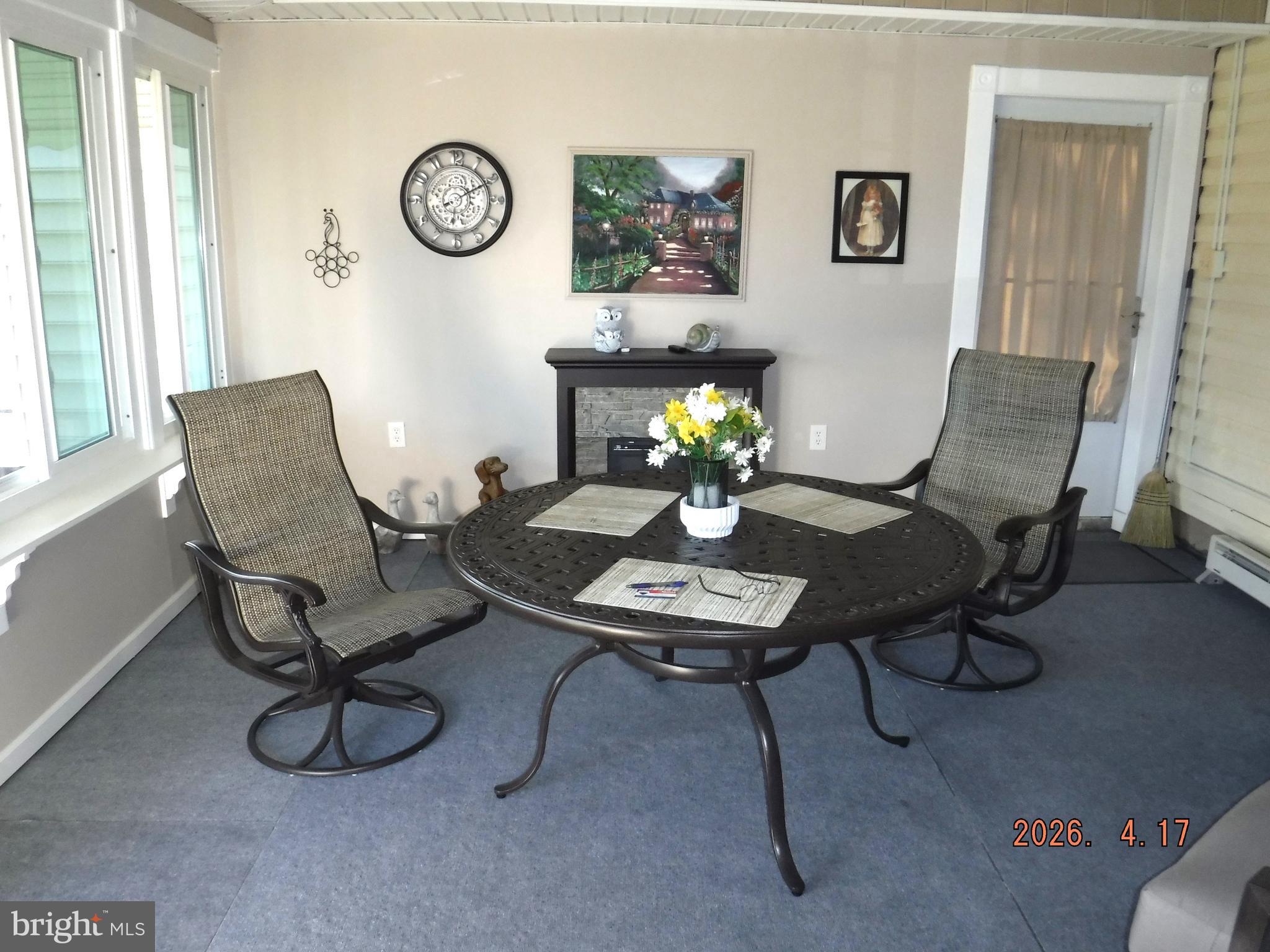 16 Crafton Road Essex, MD 21221 - Photo 54 of 57 Florida/Sunroom