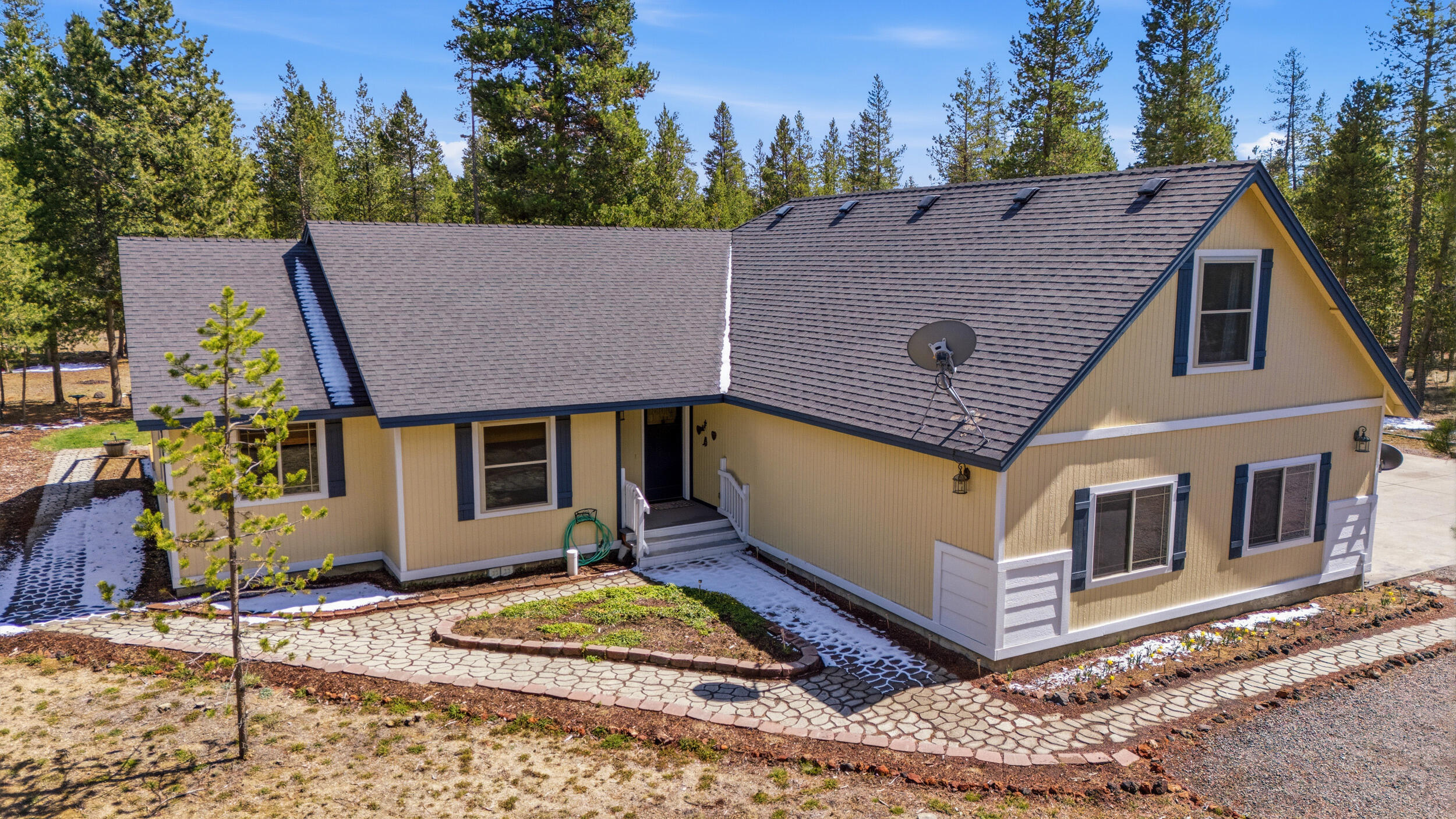 145343 Birchwood Road La Pine, OR 97739 - Photo 4 of 59 145343 birchwood -58