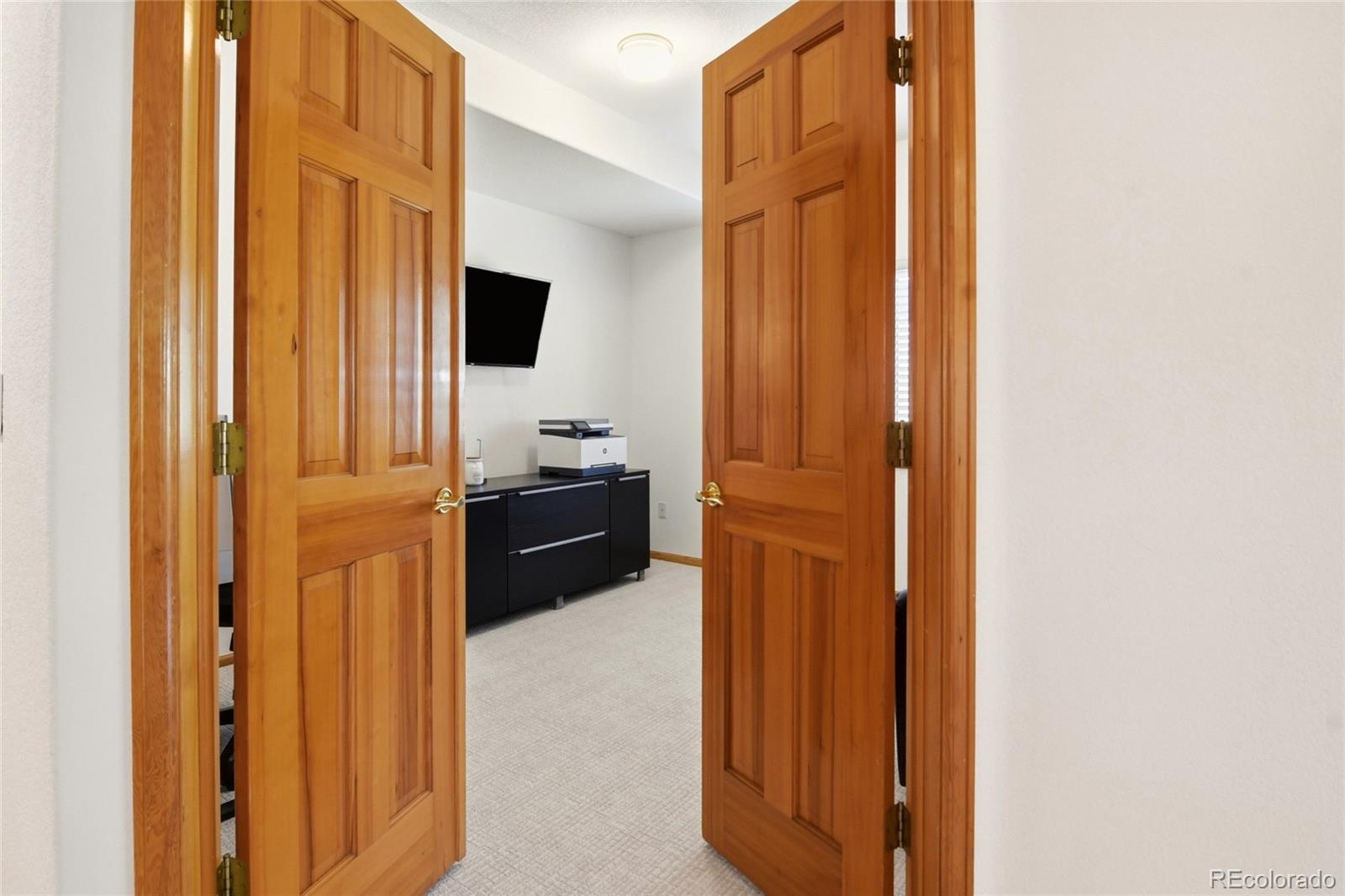 722 Ridgeside Drive Golden, CO 80401 - Photo 16 of 50