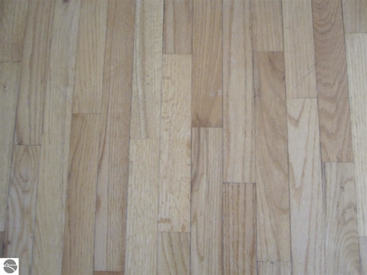 8380 North Long Lake Road Traverse City, MI 49685 - Photo 6 of 31 1778529-5.JPG