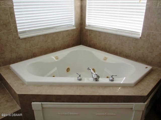 92 Maura Terrace Ponce Inlet, FL 32127 - Photo 11 of 17 IMG_3423