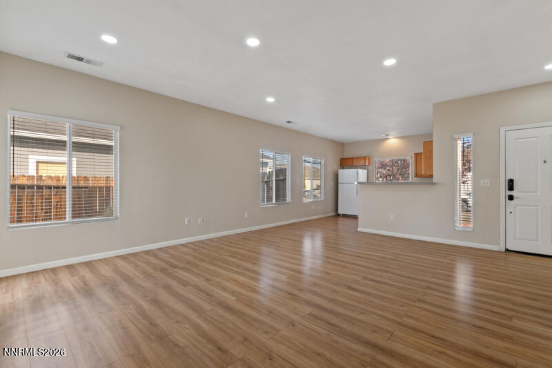 9435 Stoney Creek Way Reno, NV 89506 - Photo 4 of 18 9435 Stoney Creek Way (4 of 18)