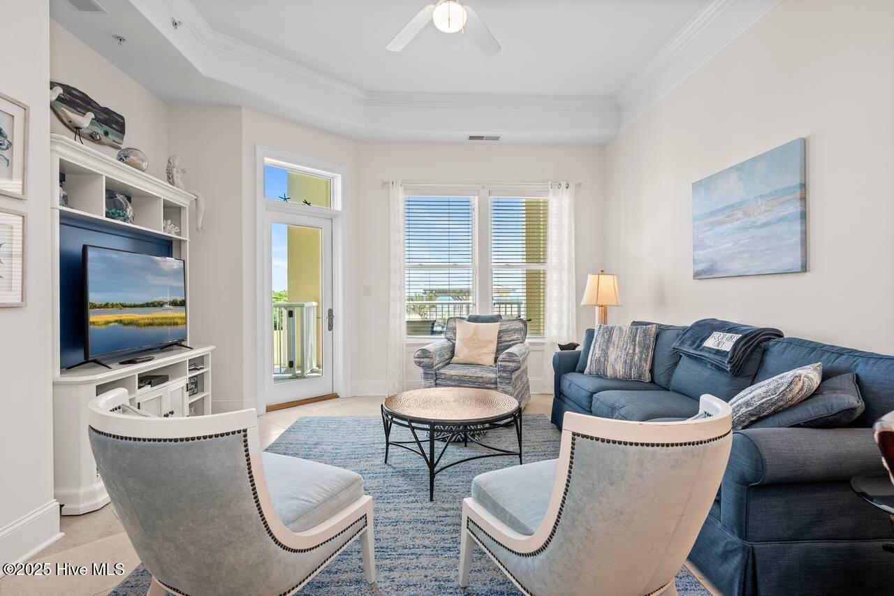 1435 Salter Path Road, Unit E1 Atlantic Beach, NC 28512 - Photo 3 of 65 GVE1 living rm 1