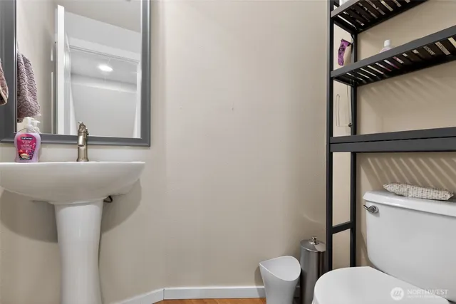 $920,000 | 10901 124th Avenue Northeast, Unit 24, Kirkland, WA 98033