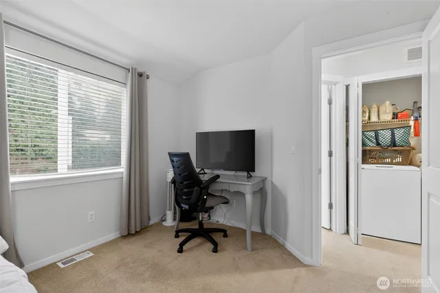 $920,000 | 10901 124th Avenue Northeast, Unit 24, Kirkland, WA 98033