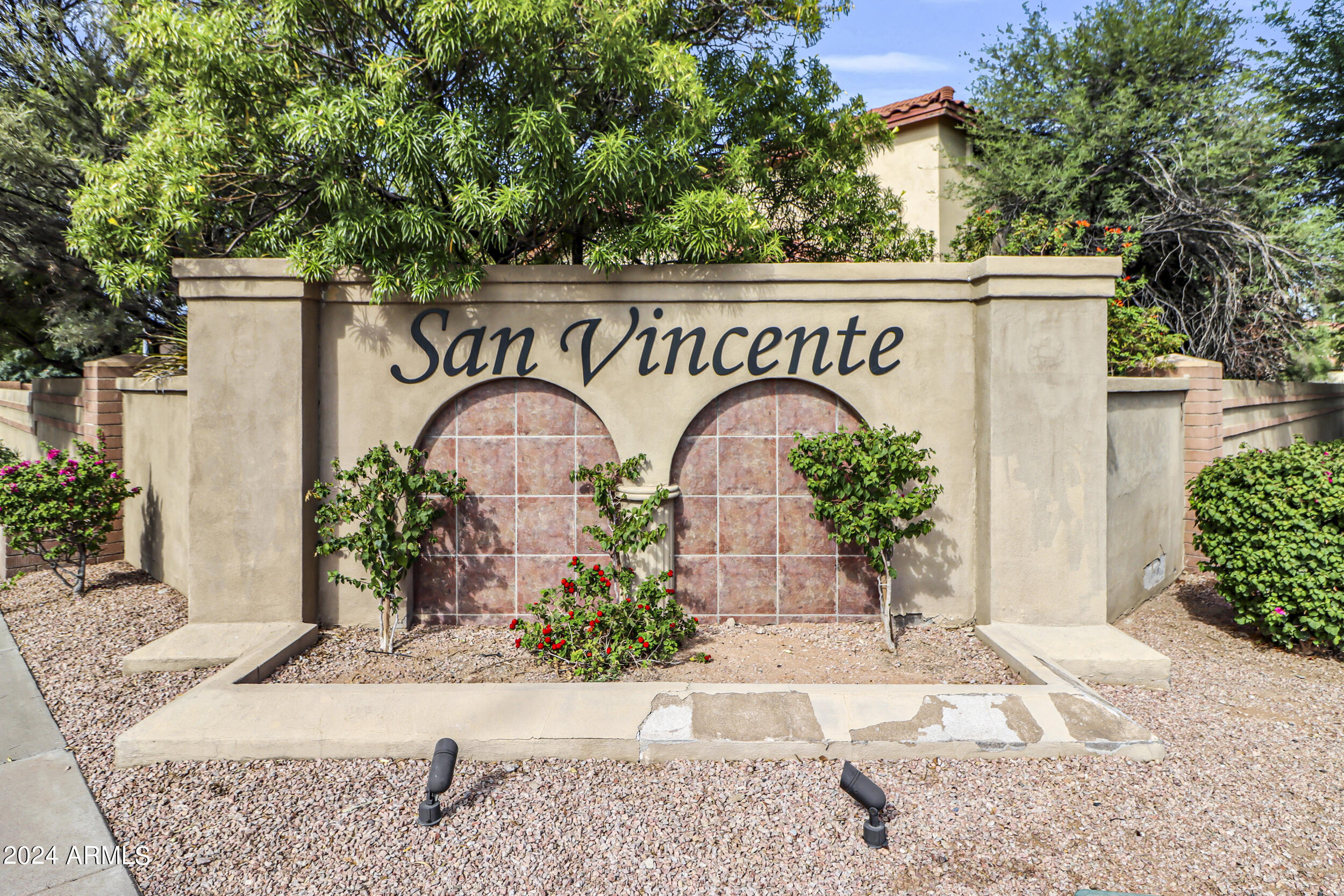 618 East El Prado Road Chandler, AZ 85225 - Photo 29 of 39 Community sign