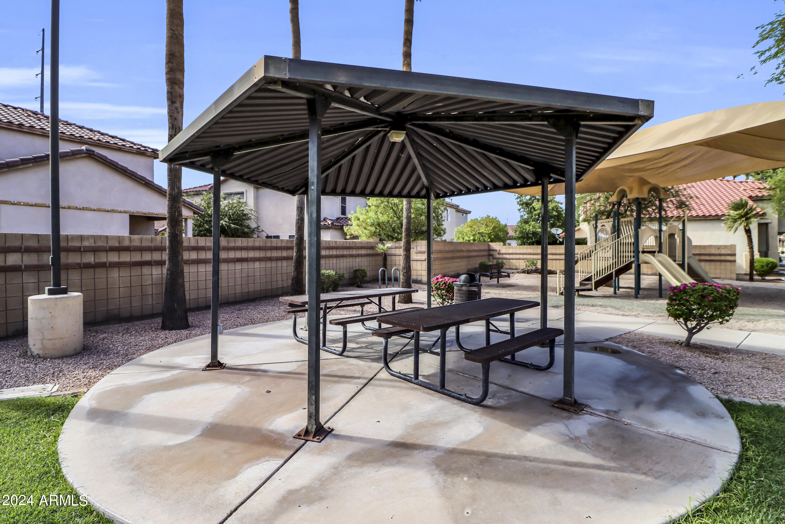 618 East El Prado Road Chandler, AZ 85225 - Photo 39 of 39 Community area