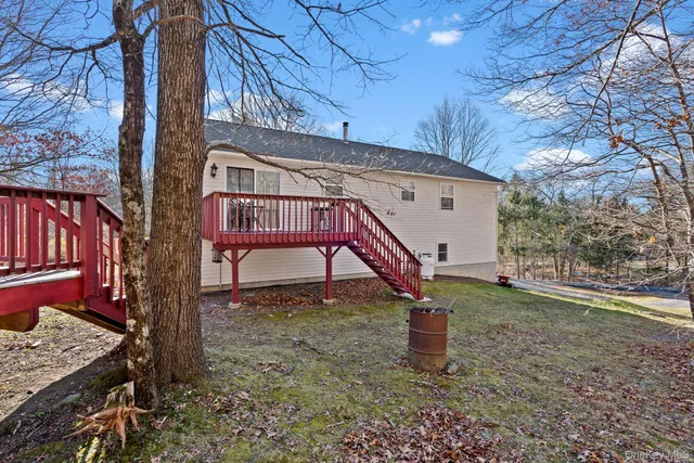 $449,999 | 171 E Road, Wallkill, NY 12589